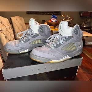 *** NO LONGER AVAILABLE!!!
          NIKE Air Jordan IV Wolf Grey